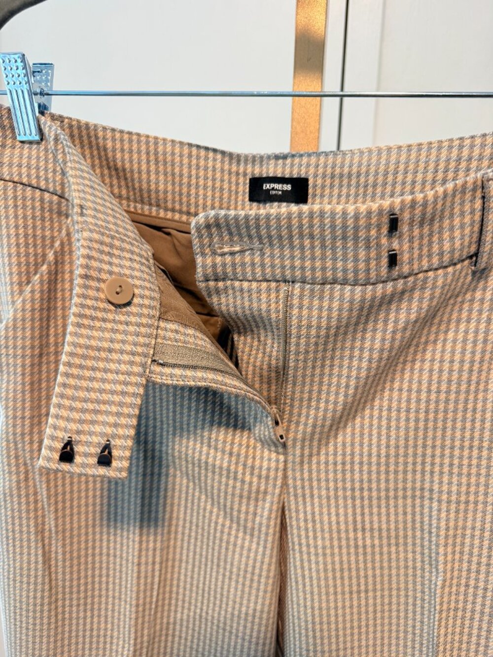 🤍🤎 Neutral Plaid Editor Dress Pants | Express | Size 6 Long